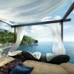 Espace de vie extérieur surplombant l'océan